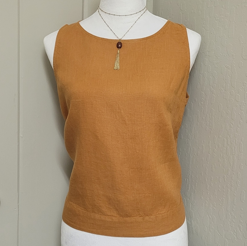 Monte The Label linen open back sleeveless top